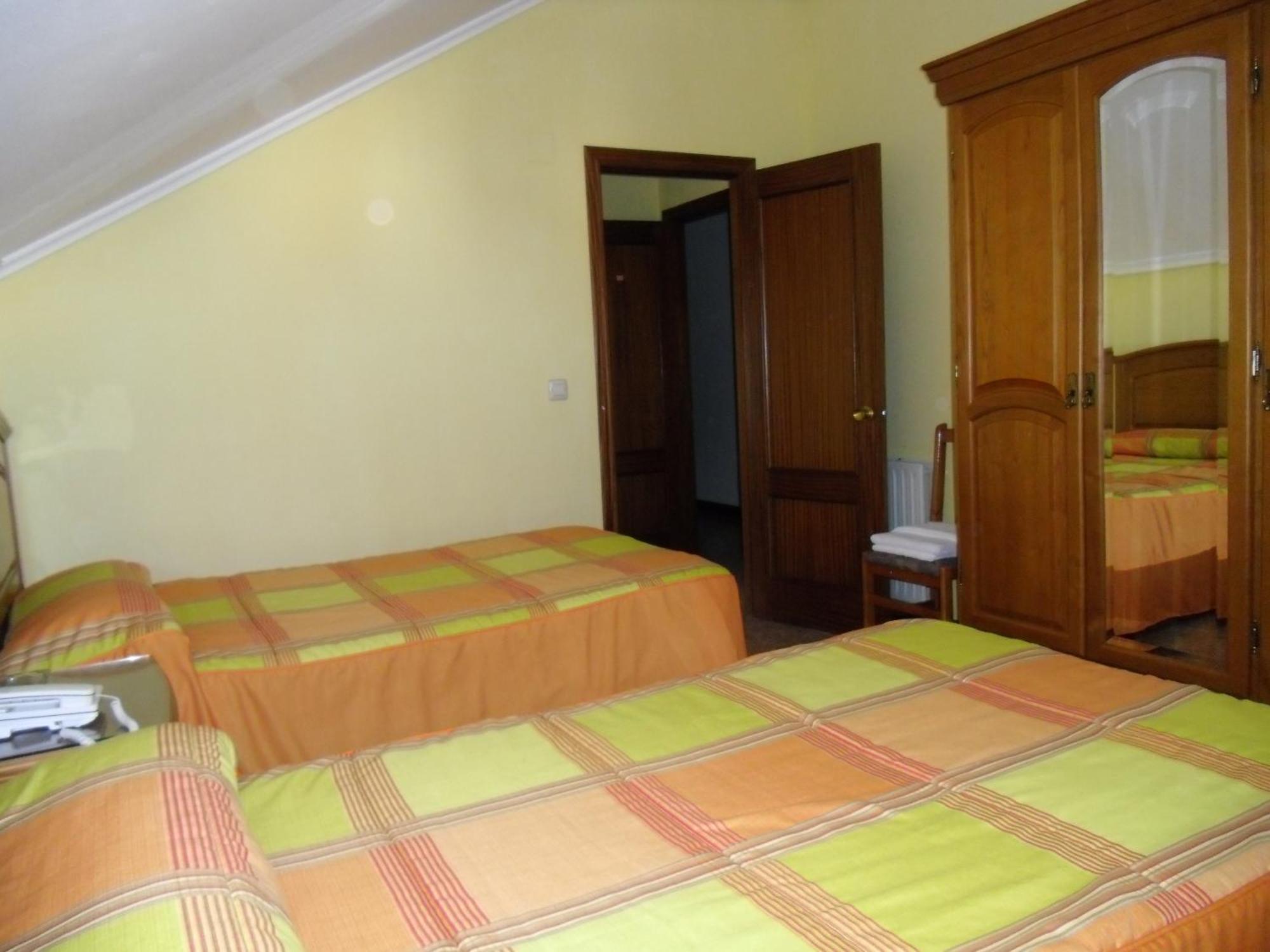 Hotel Noray Сан Висенте де ла Баркера Екстериор снимка