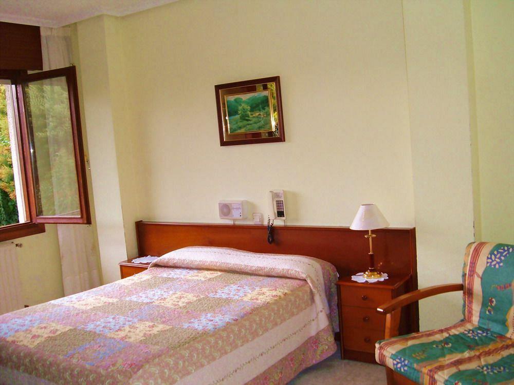 Hotel Noray Сан Висенте де ла Баркера Екстериор снимка