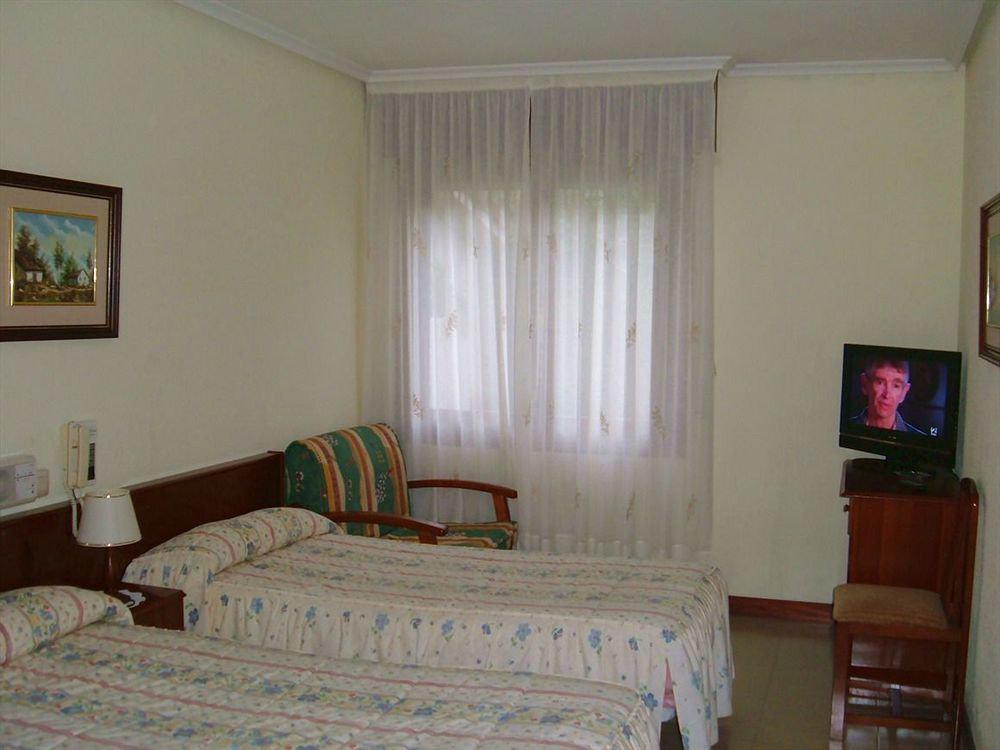 Hotel Noray Сан Висенте де ла Баркера Екстериор снимка